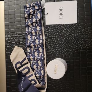 Christina Dior reversible silk Mitzah scarf